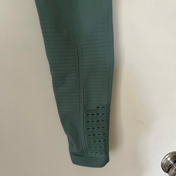 Gymshark Leggings - Picture 10 of 15